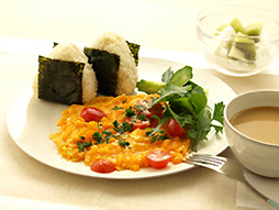 画像:野菜入りスクランブルエッグ